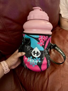HydroJug Pink Bottle with Blue & Black Floral Neoprene Sleeve